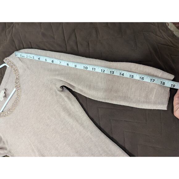 Pretty bejeweled crew neckline wool blend taupe sweater by Banana Republic, Med - Picture 9 of 11